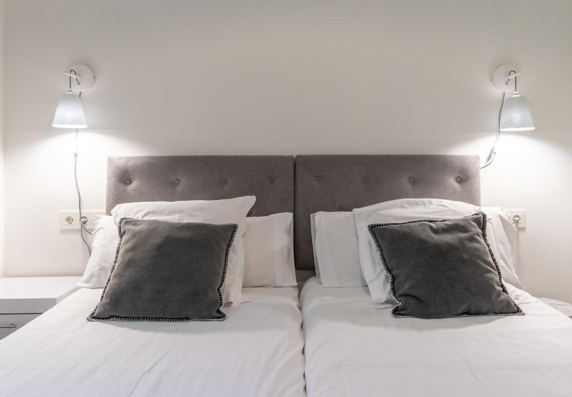 Homeloving Apartment Bilbao Centre With Parking Exterior foto